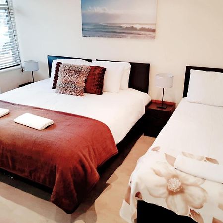 โคกี้ เฮาส์ Bed & Breakfast ลอนดอน ภายนอก รูปภาพ