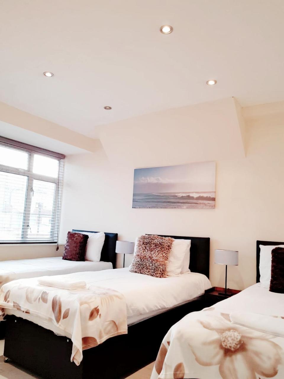 โคกี้ เฮาส์ Bed & Breakfast ลอนดอน ภายนอก รูปภาพ